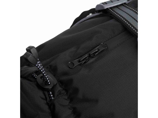 Abrigo Termoreflectante, Trixie Explore Para Perros, detalle cremallera arnes