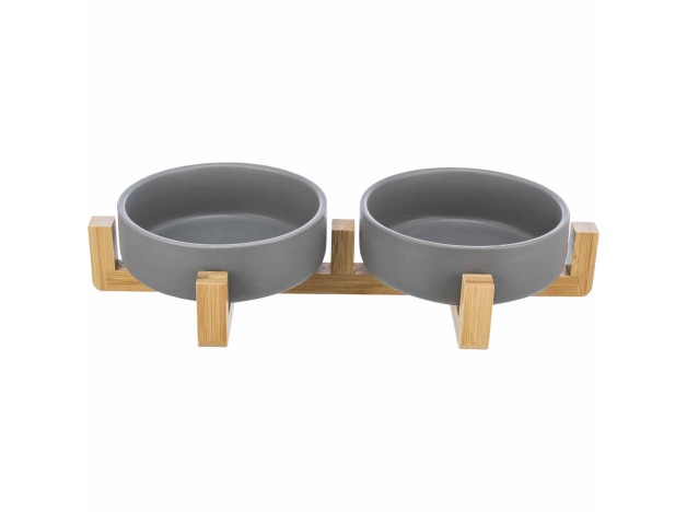 Soporte de bambu con cuencos de porcelana